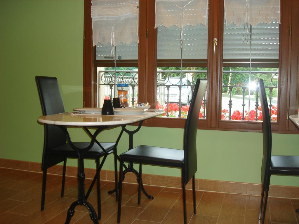 Le Petit Etang Bed & Breakfast La Trinite-Surzur Bagian luar foto