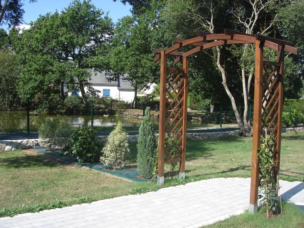 Le Petit Etang Bed & Breakfast La Trinite-Surzur Bagian luar foto